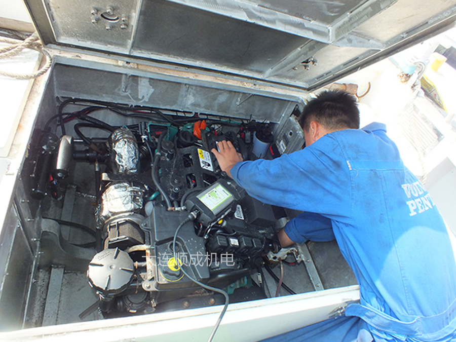 船用發(fā)動(dòng)機(jī)維修